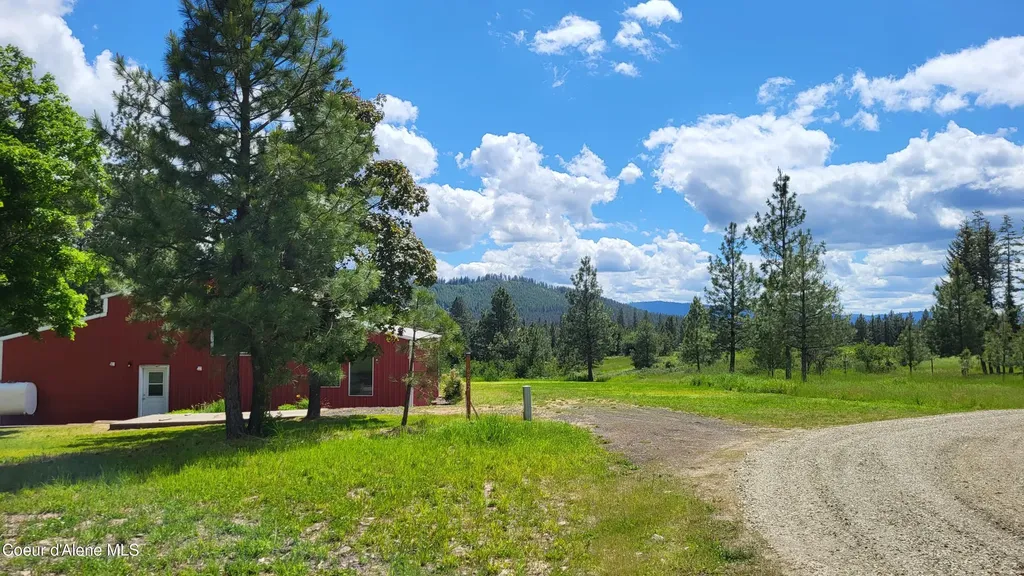 6202 E Wood Lane Harrison ID 83833