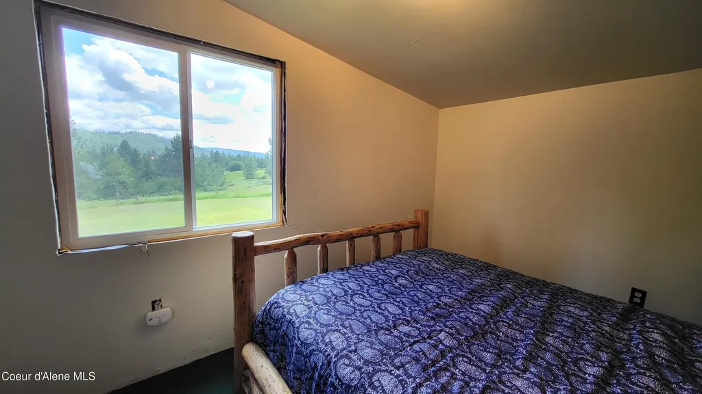 6202 E Wood Lane Harrison ID 83833