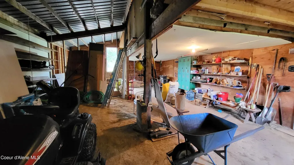 6202 E Wood Lane Harrison ID 83833