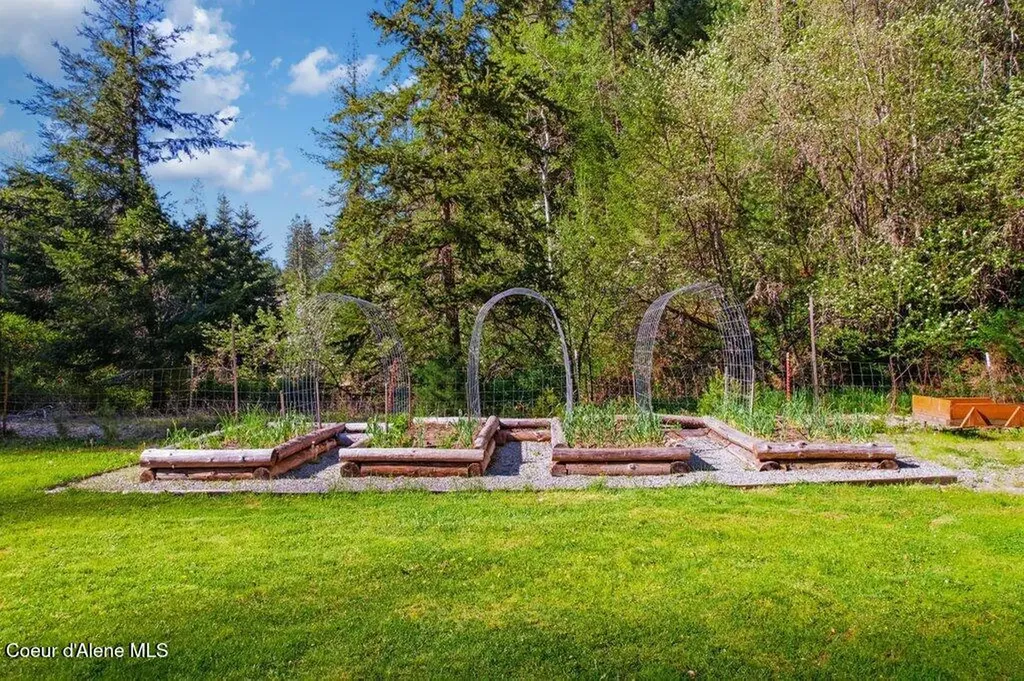 1231 French Gulch Road Kingston ID 83839