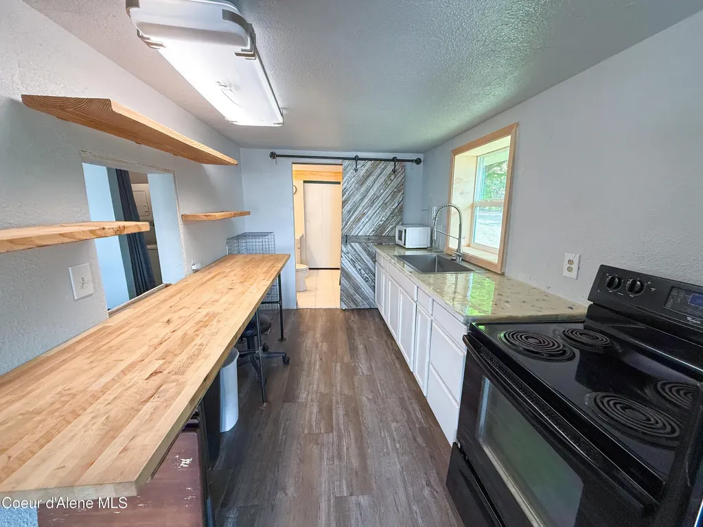 104 S Pend Oreille Avenue Harrison ID 83833