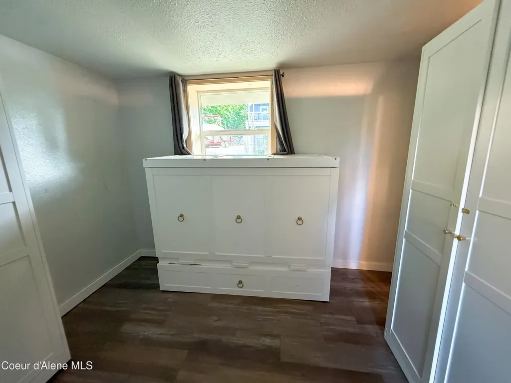 104 S Pend Oreille Avenue Harrison ID 83833