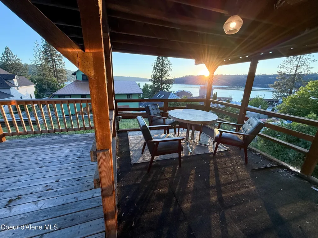104 S Pend Oreille Avenue Harrison ID 83833