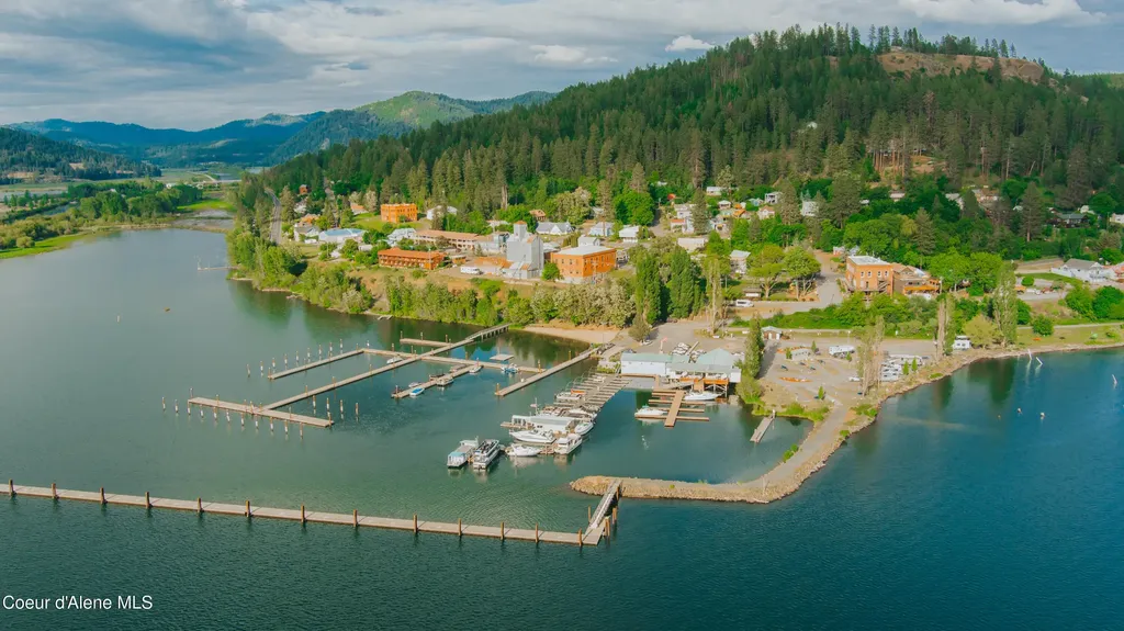 104 S Pend Oreille Avenue Harrison ID 83833