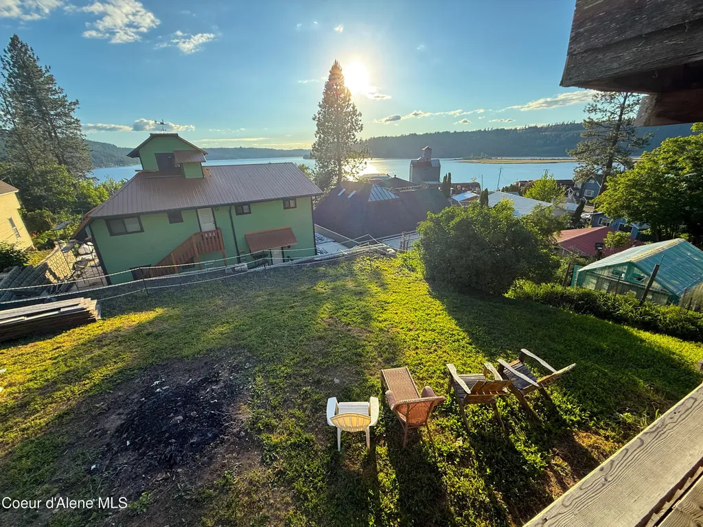 104 S Pend Oreille Avenue Harrison ID 83833