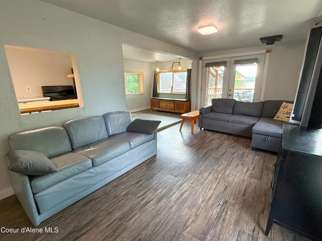 104 S Pend Oreille Avenue Harrison ID 83833