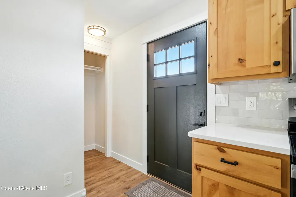 43143 Riverview Drive Kingston ID 83839