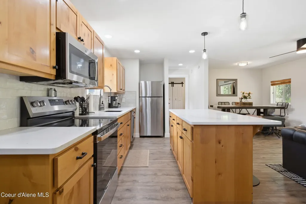 43143 Riverview Drive Kingston ID 83839