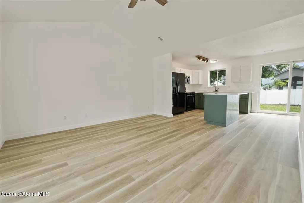 9166 N Entiate Drive Hayden ID 83835