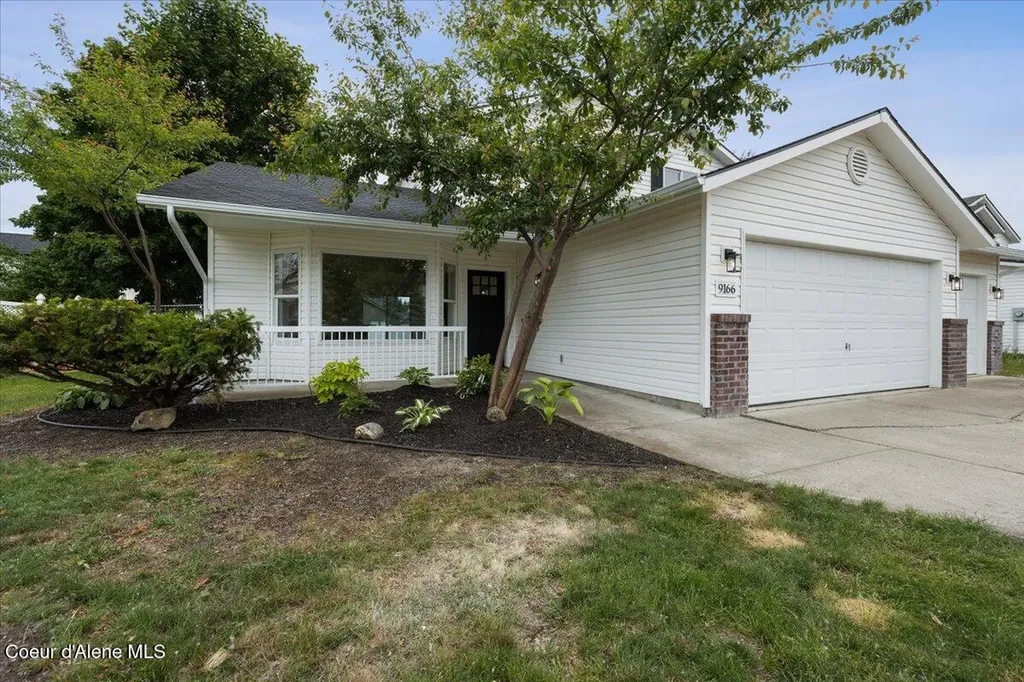 9166 N Entiate Drive Hayden ID 83835