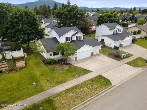 9166 N Entiate Drive Hayden ID 83835