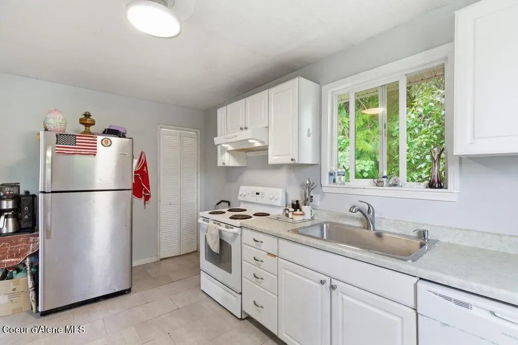 2006 Boundary Loop St. Maries ID 83861