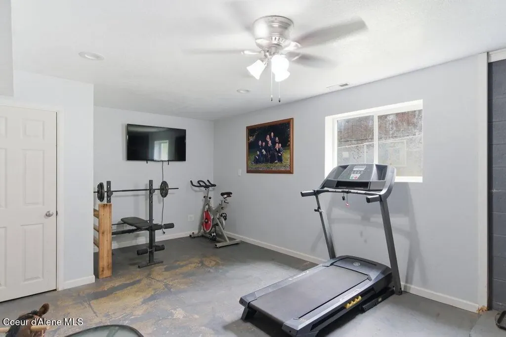 2006 Boundary Loop St. Maries ID 83861
