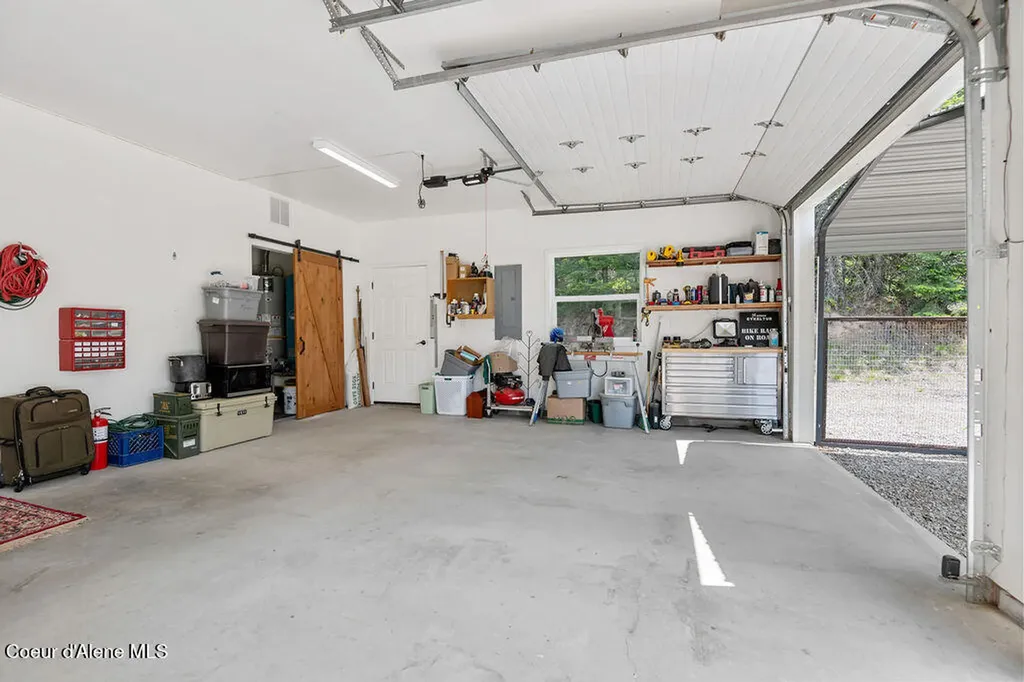 4321 Upper Gold Crk Road Sandpoint ID 83864