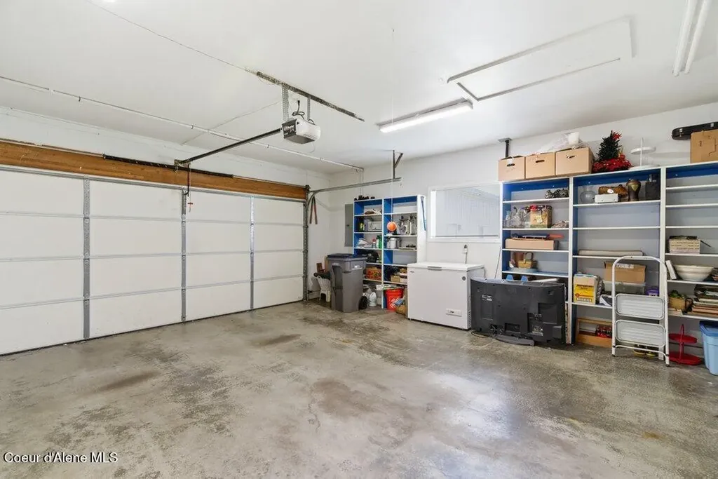 7719 N 15th Street Dalton Gardens ID 83815