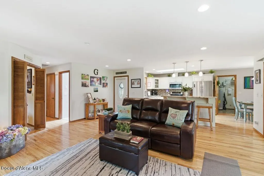 7719 N 15th Street Dalton Gardens ID 83815