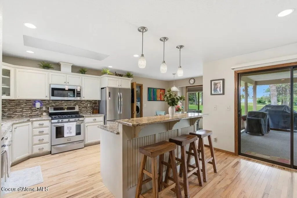 7719 N 15th Street Dalton Gardens ID 83815