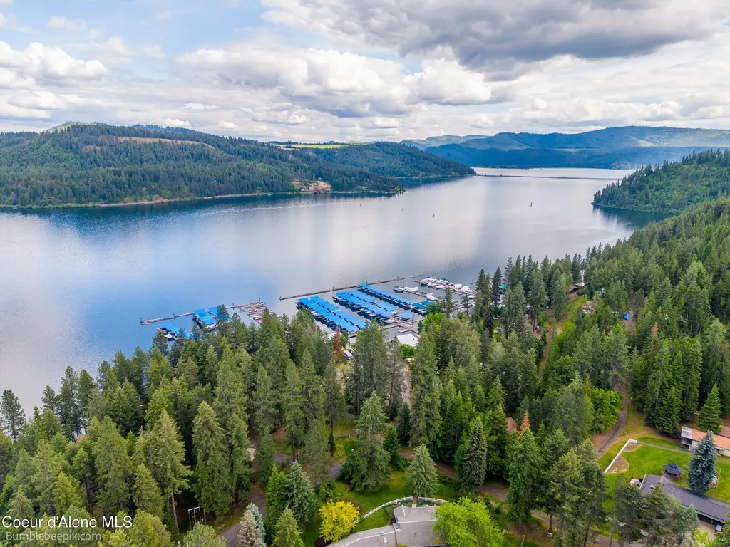 31 W Conkling Park Drive Worley ID 83876