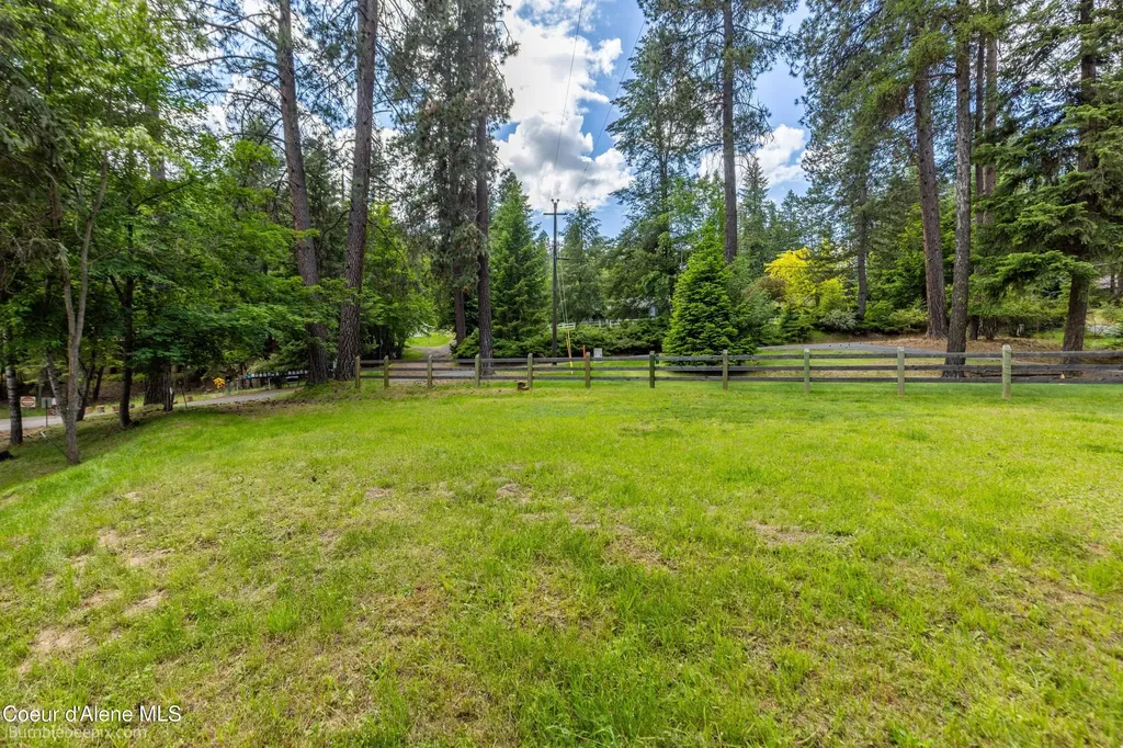 31 W Conkling Park Drive Worley ID 83876