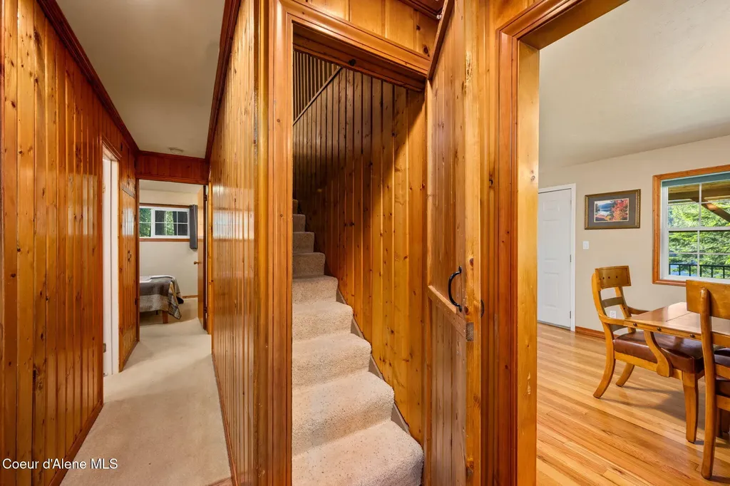 19503 E Hayden Lake Road Hayden ID 83835