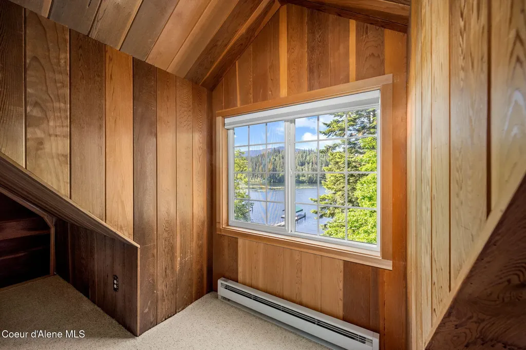 19503 E Hayden Lake Road Hayden ID 83835