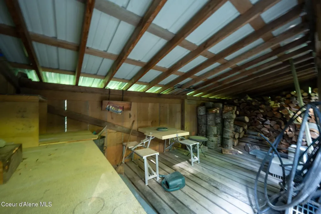 19503 E Hayden Lake Road Hayden ID 83835