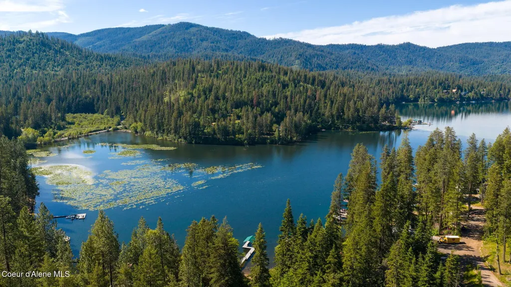 19503 E Hayden Lake Road Hayden ID 83835