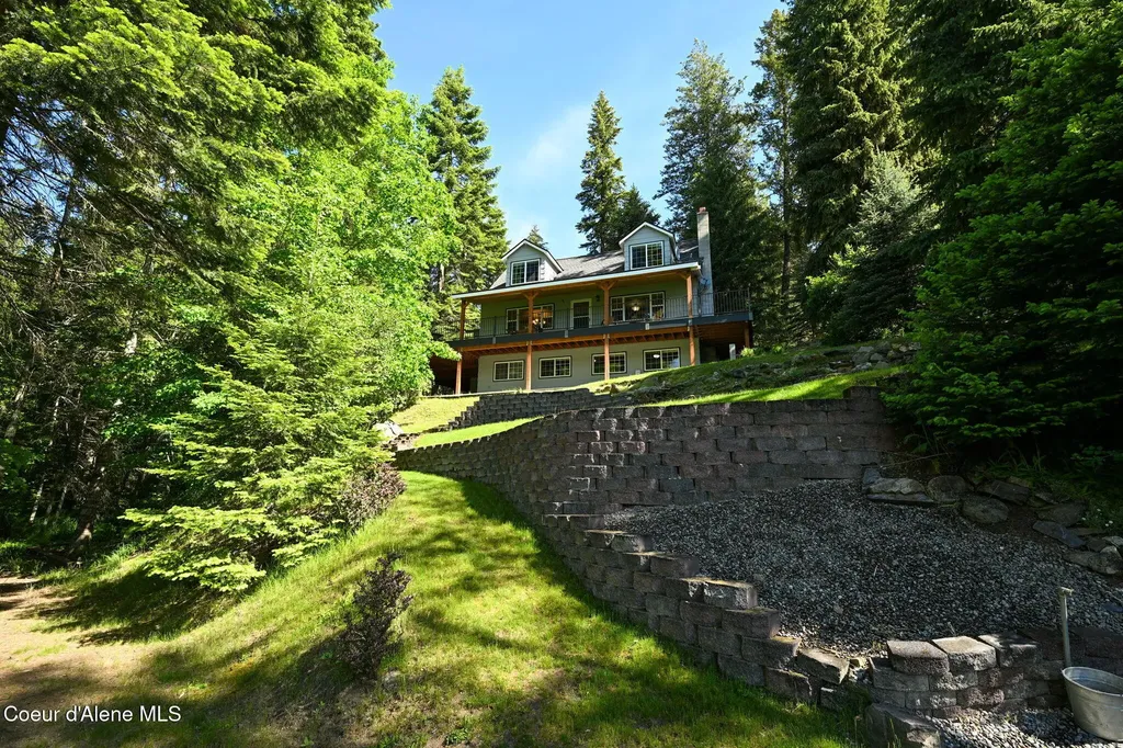 19503 E Hayden Lake Road Hayden ID 83835