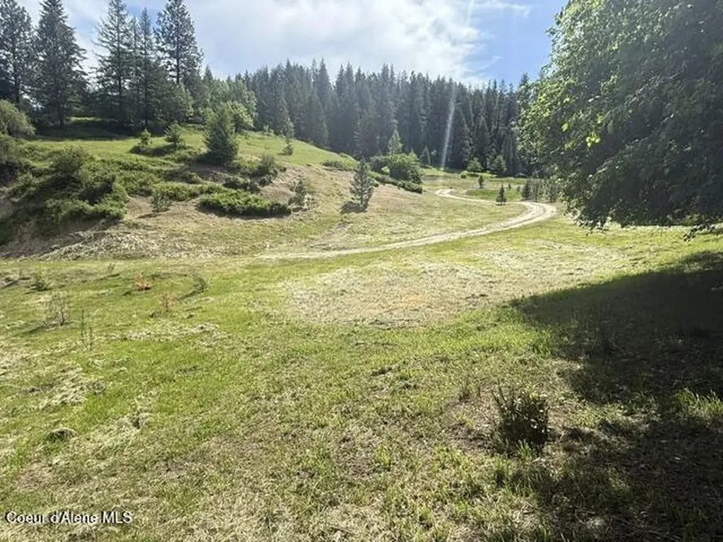 6855 Cemetery Road Bonners Ferry ID 83805