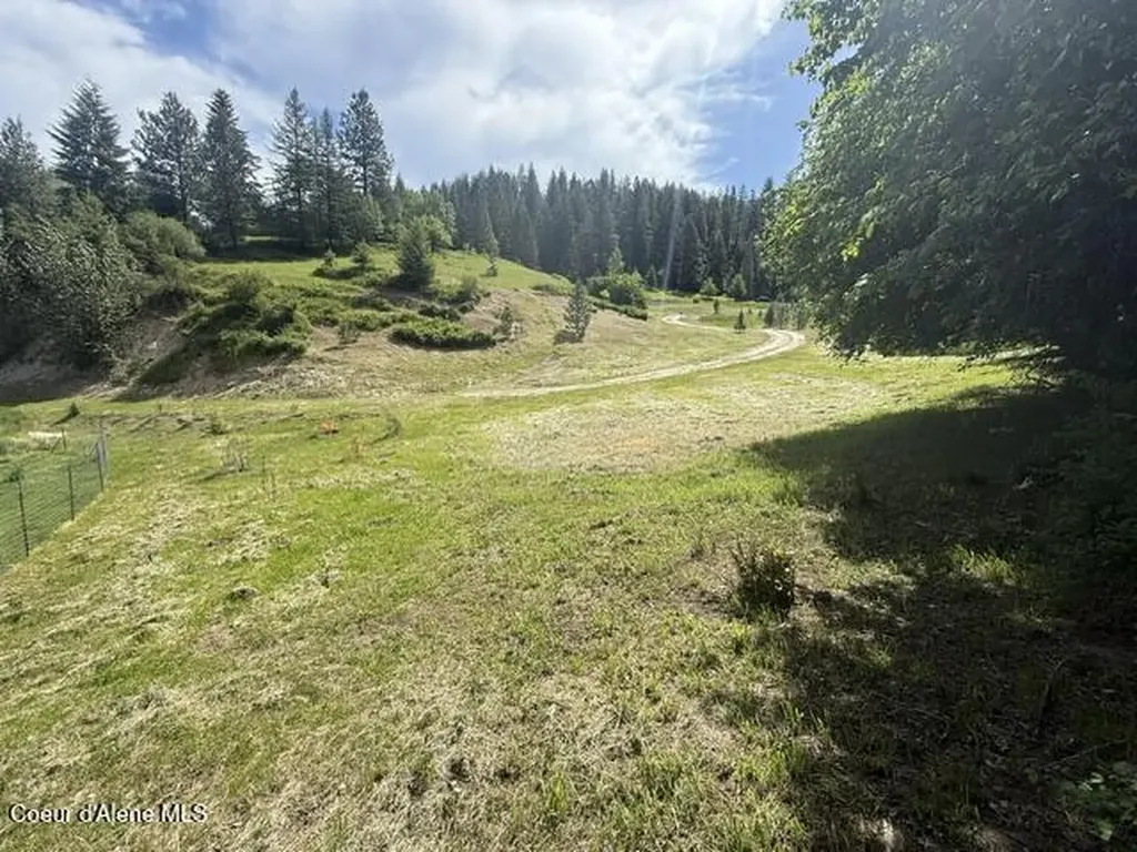 6855 Cemetery Road Bonners Ferry ID 83805