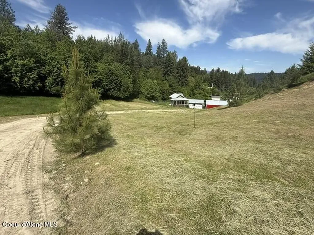 6855 Cemetery Road Bonners Ferry ID 83805