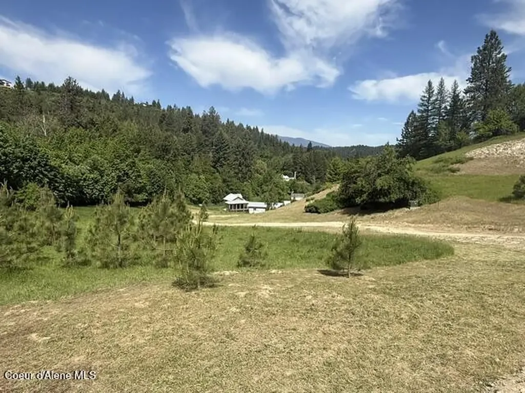 6855 Cemetery Road Bonners Ferry ID 83805