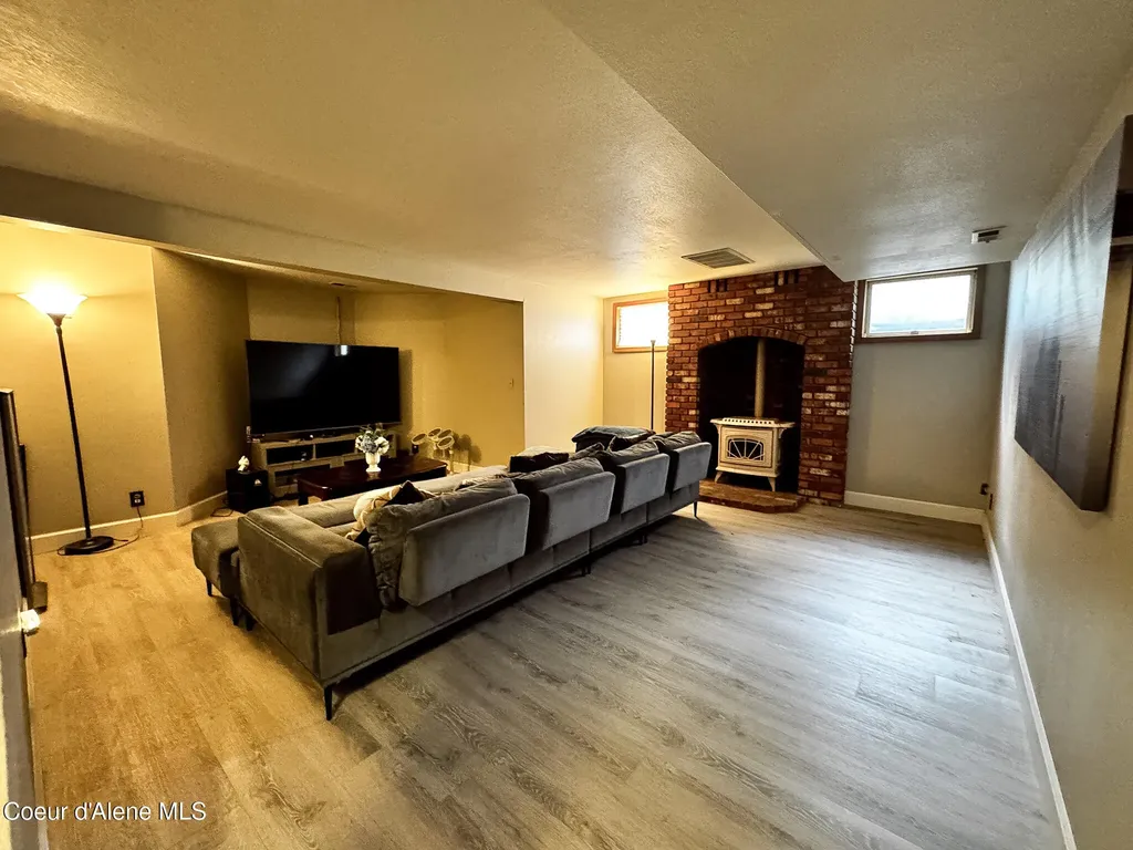 1264 W Garwood Road Rathdrum ID 83858