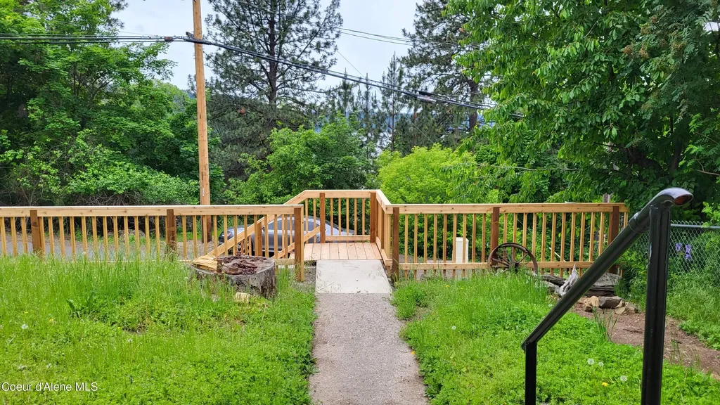 109 S Prospect Avenue Harrison ID 83833