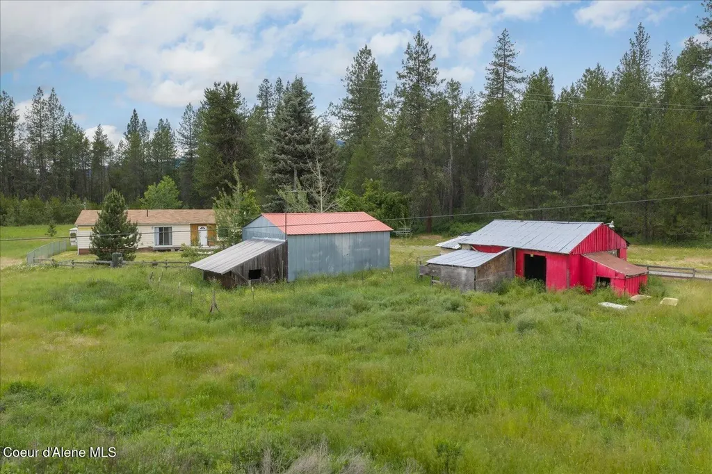 15707 N Ranch Valley Road Rathdrum ID 83858