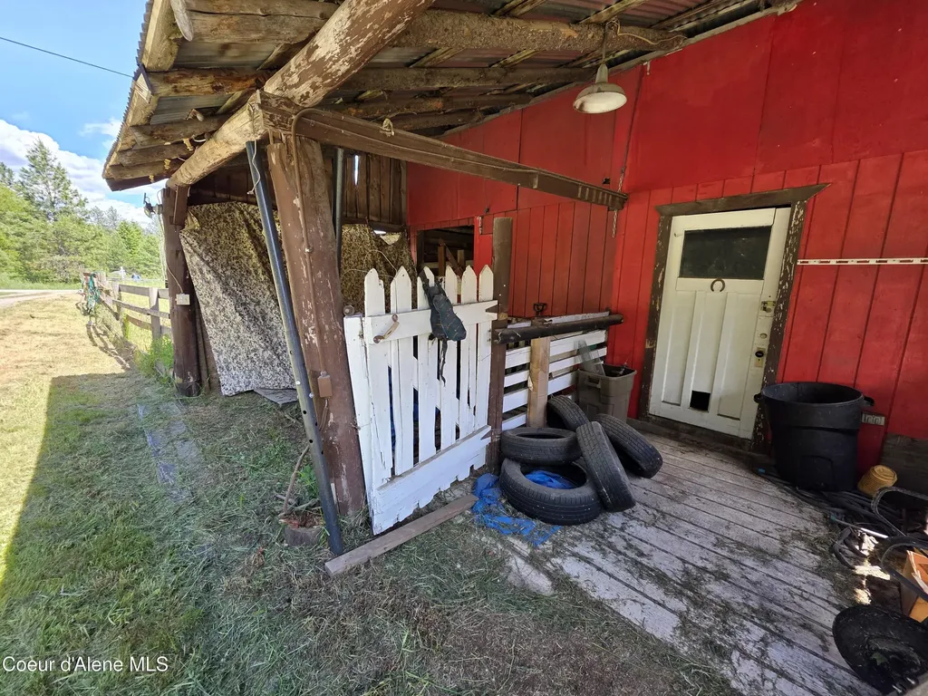 15707 N Ranch Valley Road Rathdrum ID 83858