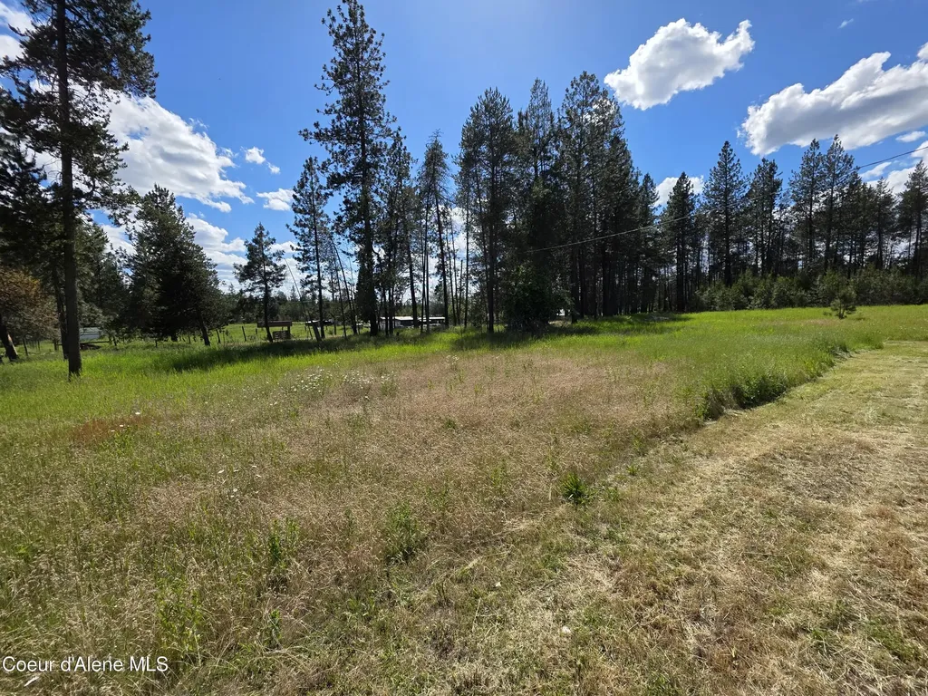 15707 N Ranch Valley Road Rathdrum ID 83858