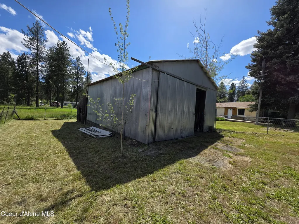 15707 N Ranch Valley Road Rathdrum ID 83858