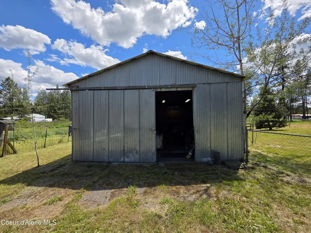 15707 N Ranch Valley Road Rathdrum ID 83858