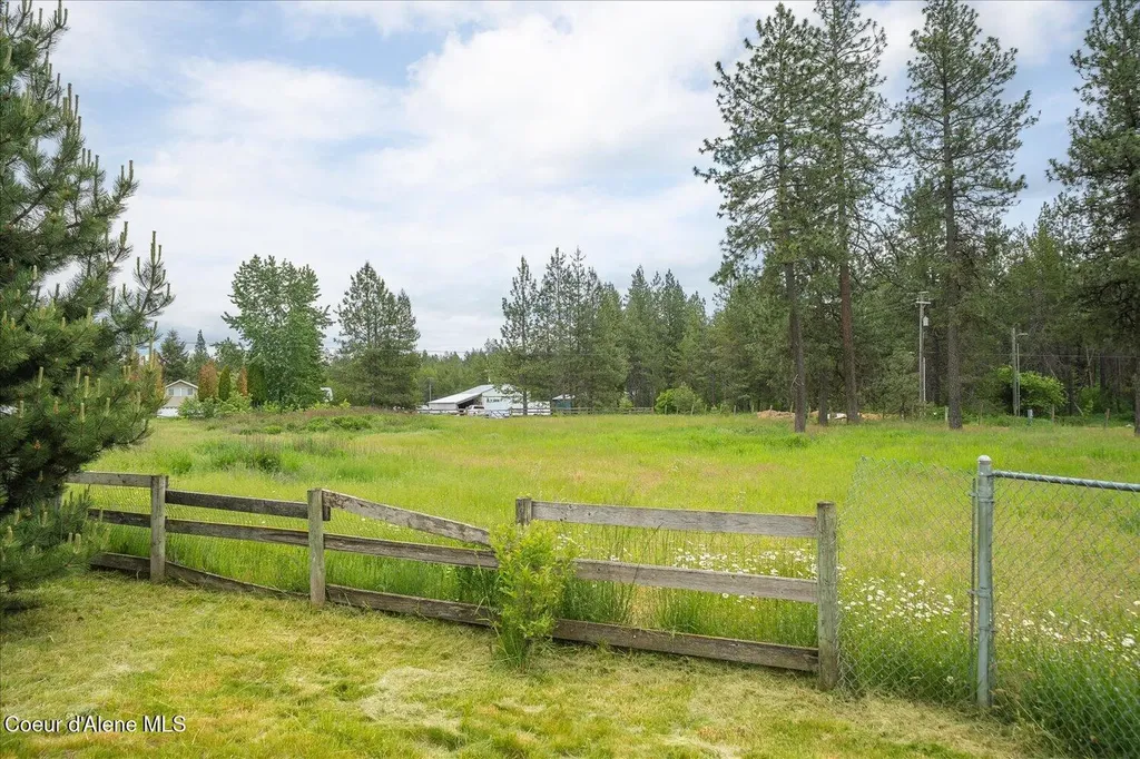 15707 N Ranch Valley Road Rathdrum ID 83858