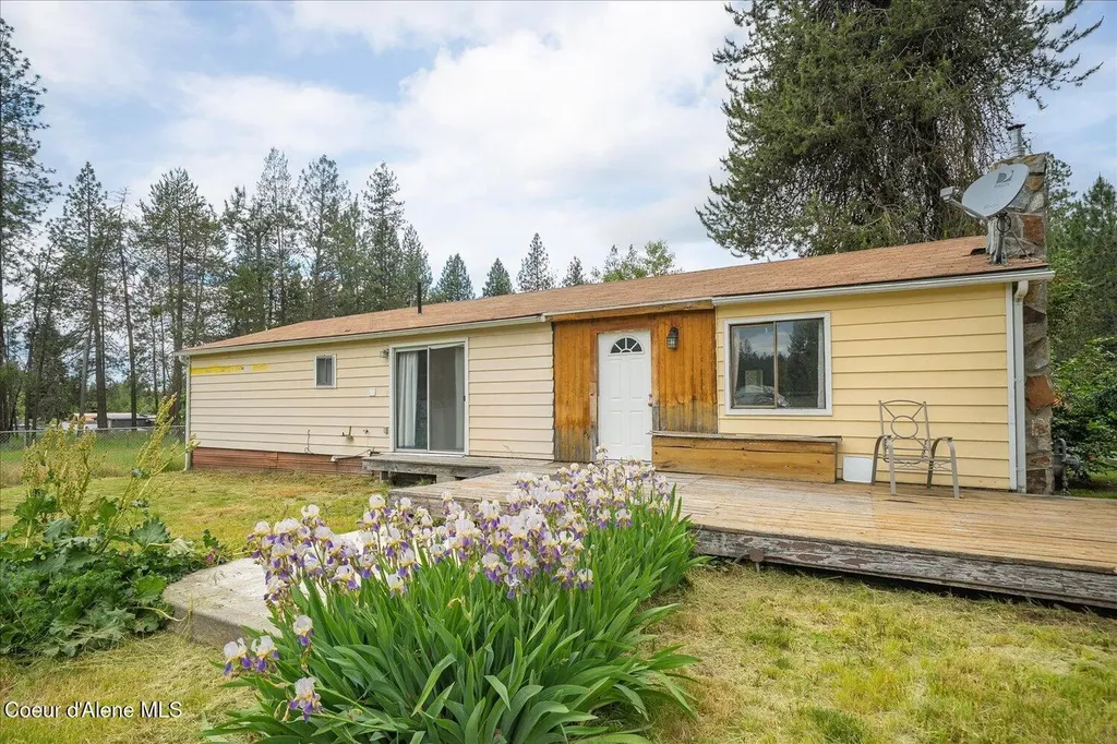 15707 N Ranch Valley Road Rathdrum ID 83858