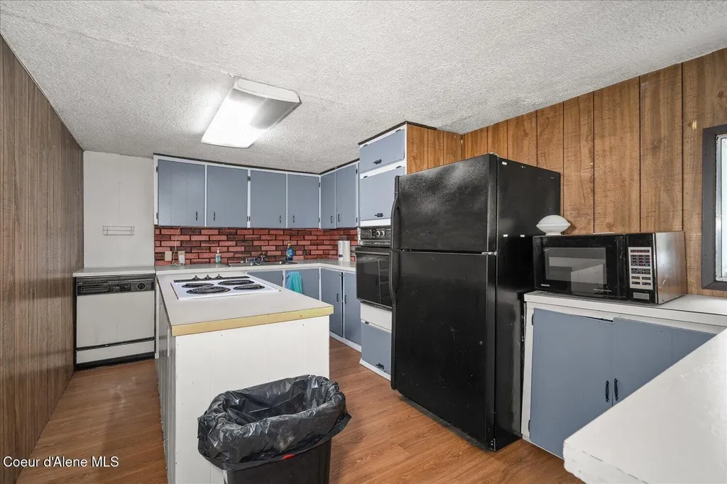 15707 N Ranch Valley Road Rathdrum ID 83858