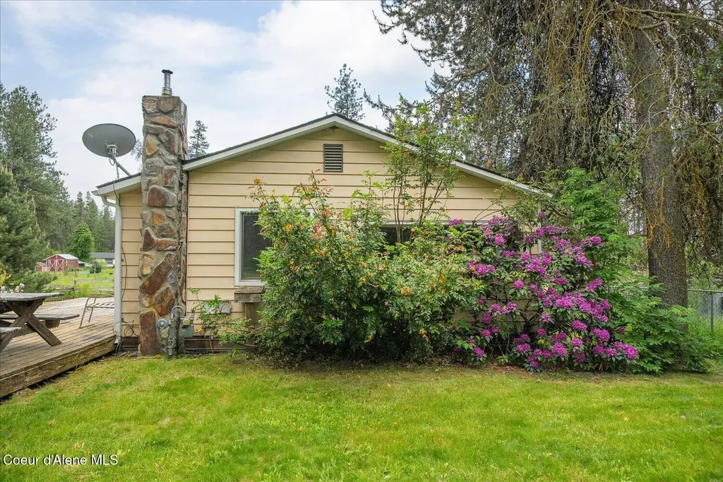 15707 N Ranch Valley Road Rathdrum ID 83858