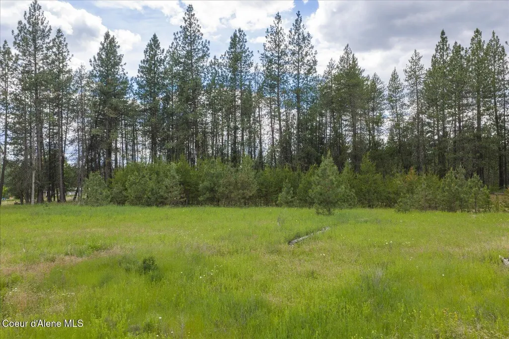 15707 N Ranch Valley Road Rathdrum ID 83858