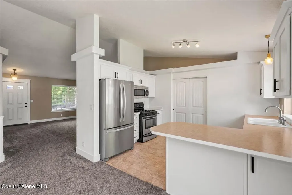 152 N Silkwood Drive Post Falls ID 83854