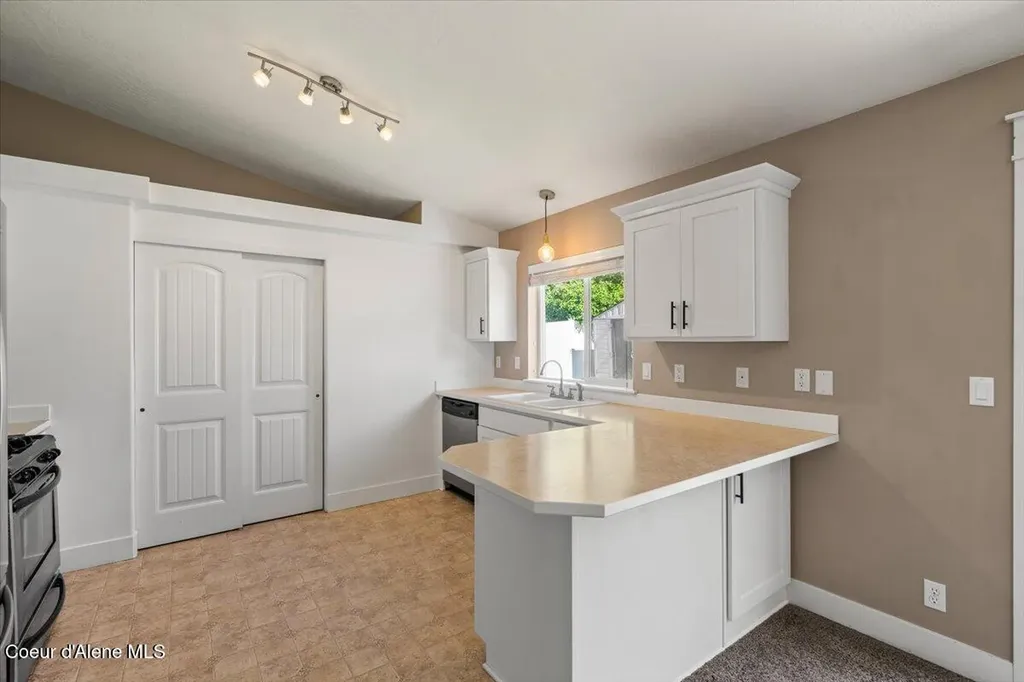 152 N Silkwood Drive Post Falls ID 83854