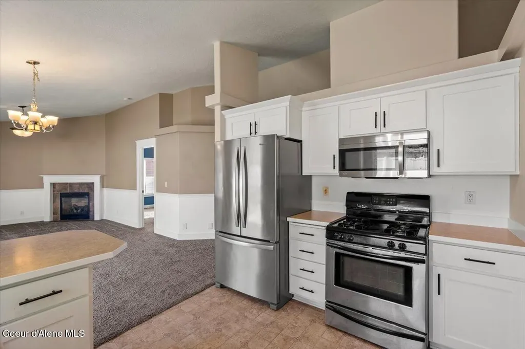 152 N Silkwood Drive Post Falls ID 83854