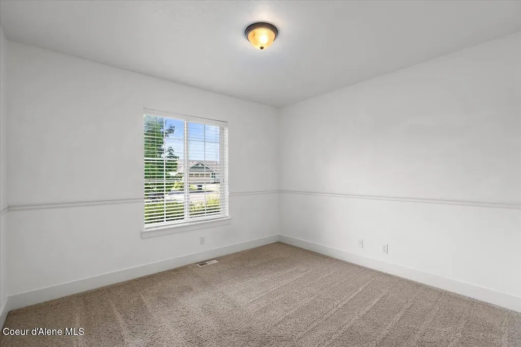 152 N Silkwood Drive Post Falls ID 83854