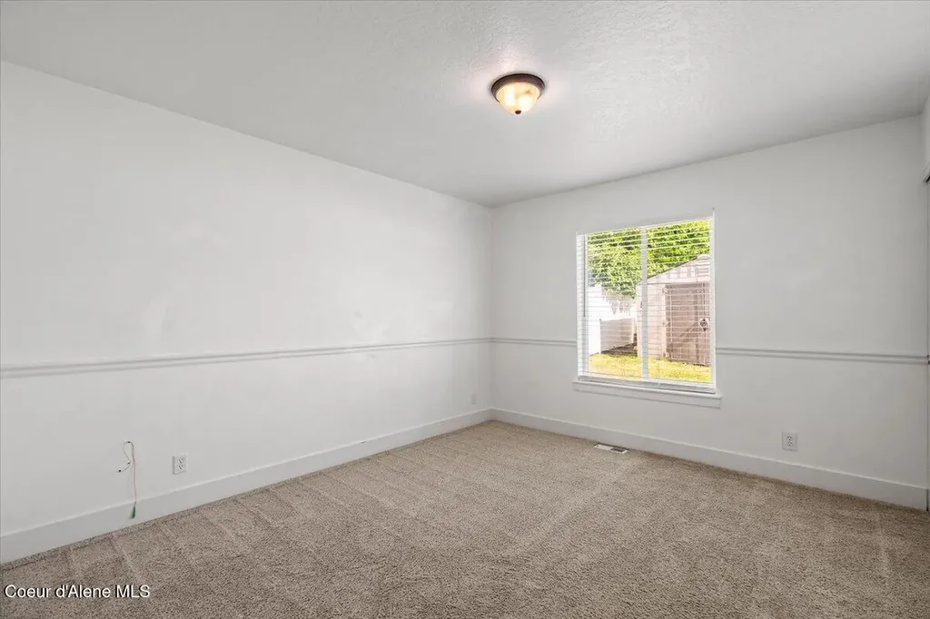 152 N Silkwood Drive Post Falls ID 83854