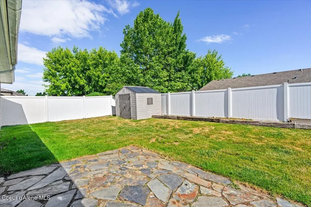 152 N Silkwood Drive Post Falls ID 83854